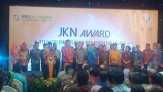 Pemko Dumai Dianugerahi  Penghargaan JKN Award 2015