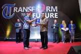 Dirut Bank Riau Kepri Termasuk 13 Tokoh Inspiratif Kepri