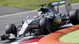 Hamilton Tetap Tercepat