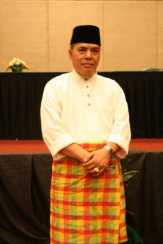 Membangun 
