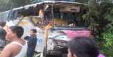 Dua Bus Lakalantas di Tambusai, 1 Penumpang Tewas, 6 Luka