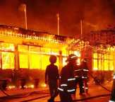 SMPN 7 Pekanbaru ludes terbakar saat libur PSBB