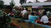 TNI dan Pelajar di Pekanbaru Laksanakan Sholat Minta Hujan