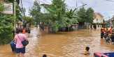 Jakarta Dikepung Banjir, Ibu Kota 