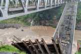 Empat Jembatan di Gowa Amblas Diterjang Banjir