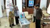 Jokowi Jenguk Cucu ke-15 Jusuf Kalla yang Baru Lahir