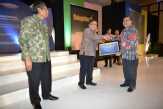 Usulan Bupati Siak Agar Bunga Bank Kredit Peremajaan Sawit Diperkecil, Diterima Direktur OJK