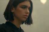 Dua Lipa Rilis Singel dan Video Musik Swan Song