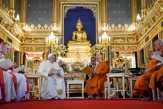 Paus Fransiskus Kunjungi Kuil Buddha di Thailand