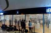 Trio Iphone 11 Resmi Dijual, Calon Pembeli Antre Sejak Subuh