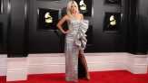 Sendiri Bawakan 'Shallow' di Grammy, Lady Gaga 'Menggila'