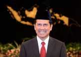 Menteri Asman tak Menggelisahkan Isu Reshuffle