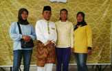 Gelar 'Open House', Tak Sedikit Masyarakat Ingin Berfoto dengan Bupati Pelalawan