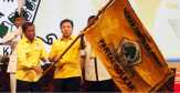 Pemerintahan Jokowi akan Dirugikan jika Novanto Tetap Pimpin Golkar
