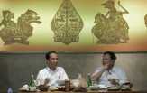 Cerita di Balik Meja Makan Jokowi dan Prabowo di Sate Senayan
