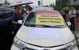 Viral Video Sopir Taksi Online Saat Dipermalukan di Bandara
