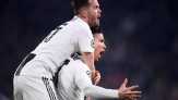 Pjanic Disebut Lebih Penting di Juventus Ketimbang Ronaldo