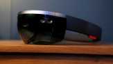 Microsoft Mulai Jual Headset HoloLens