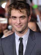 Dikejar Paparazzi, Robert Pattinson Takut Belanja ke Supermarket Selama 6 Tahun