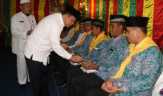 DENGAN ACARA TEPUK TEPUNG TAWAR Pj Walikota Lepas 280 CJH Kota Dumai