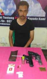 Geledah Rumah Pengguna Narkoba, Polres Rohil Temukan Dua Pucuk Softgun