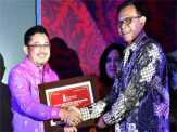 BRK Raih 2 Penghargaan Nasional di Indonesia Banking Awards 2016