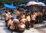 Budaya Jajan dan Anak Sekolah