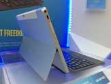 Genpro, Laptop 2-in-1 Keroyokan Microsoft-Intel-Evercoss
