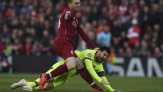 Messi Sempat Toyor Balik Robertson