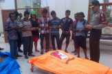 Akhirnya Jenazah Korban Kapal Pembawa Bensin yang Meledak dan Terbakar di Sungaibaru Telukketapang D