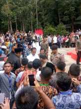 Bupati Irwan Terima SK Perhutanan Sosial Kabupaten Kepulauan Meranti  dari Presiden RI Joko Widodo