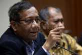 Mahfud MD Minta Habib Rizieq Tunjukkan Bukti Pencekalannya