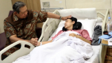 Fokus ke Ibu Ani, SBY Disebut Tak Tanggapi Debat Capres