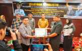 Pemred Radarriaunet.com Didaulat Jadi Instruktur Pelatihan
