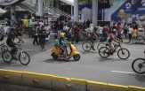 Sepeda Listrik Migo Bebas Berkeliaran di Car Free Day Jakarta