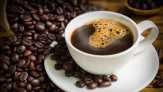 Minum Kopi dengan Gula Aren Lebih Sehat daripada Gula Putih?