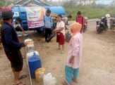 KPSI Bagi-bagi Air Bersih Layak Minum