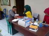 235 Anggota Polri dan PNS Polres Meranti Tes Urine