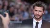 Syuting Film Baru, Liam Hemsworth 'Ditabrak' Taksi