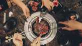 Tahun Babi Tanah, China Diminta Kurangi Makan Daging Babi