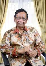 Mahfud Harap Kasus Air Keras Novel Selesai Penuh Kedamaian