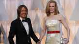 Nicole Kidman Cium Alexander Skarsgard di Depan Sang Suami