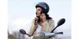 Gaya Aman untuk Pengendara Motor Wanita