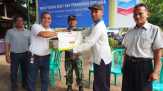 Chevron Serahkan Bibit Jagung pada Kelompok Tani Bukit Kapur, Dumai