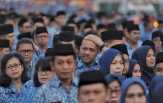 Jokowi Resmi Cairkan Gaji ke-13 PNS Pekan Depan