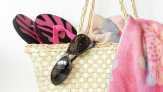 Perempuan Inggris Ingin Buat Tas Kulit dari Kakinya