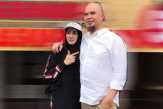 Ahmad Dhani Dipenjara, Mulan Jameela Unggah Foto Berdua