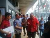 Kunjungi Lapas Pekanbaru, Anggota Komisi III DPR RI Temu Kangen dengan Mantan Gubri Rusli Zainal