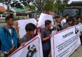 Mahasiswa Desak Penegak Hukum Usut Tuntas Dugaan Korupsi di DPRD Inhu