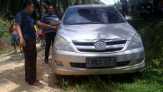 Digondol Maling, Innova Warga Pelalawan Dibuang di Kebun Sawit